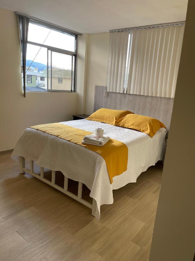 Terraza Suites Quito Esterno foto
