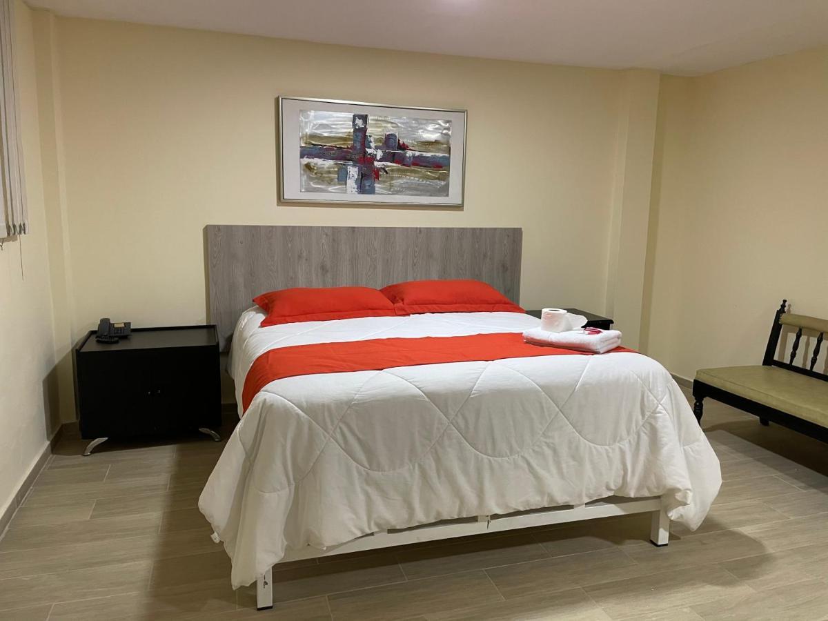 Terraza Suites Quito Esterno foto